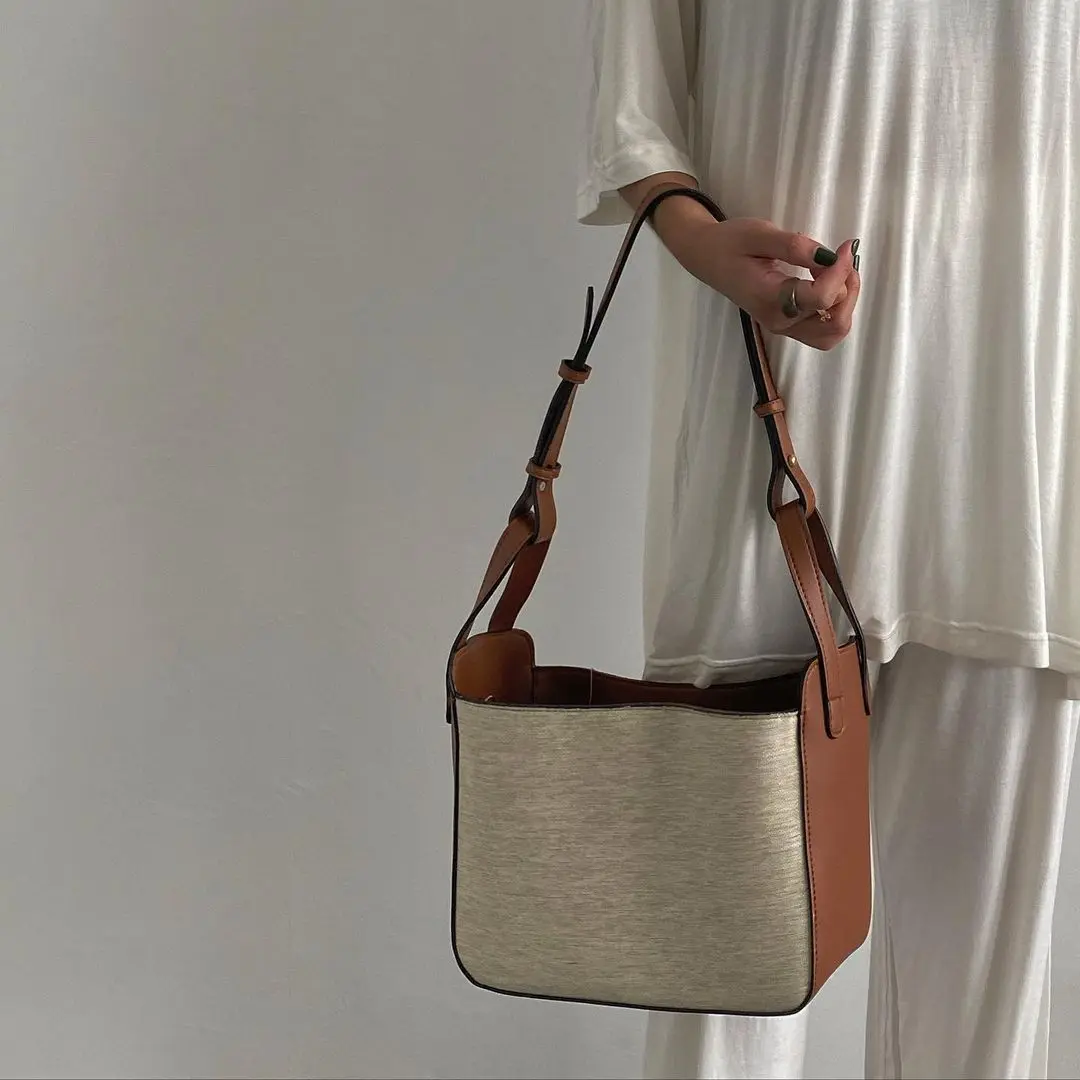 Montena Bag Two Tone Canvas Serut Selempang
