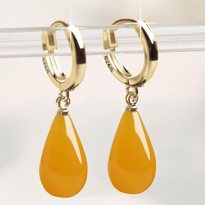 Product Introduction of New Year Style Amber Earrings Ancient Style Cheongsam Amber Earrings Pure Natural Elegant High-end Women's Earrings Autumn Winter 10