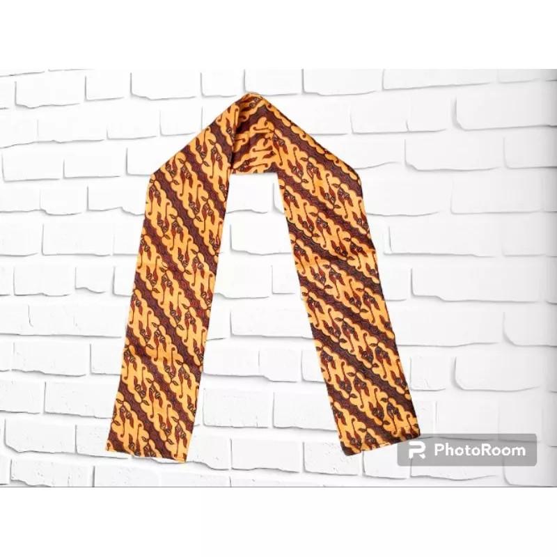 Product Introduction of CUKIN BATIK / CUKIN BETAWI BATIK / SLENDANG BATIK / SLENDANG SYAL BATIK / SELEMPANG BETAWI SYAL BATIK COKLAT DAN PUTIH Aksesoris 2