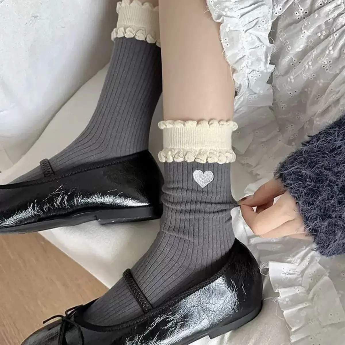 Bubble Mouth Double Layer Cake Lace Contrast Color Socks Women's Solid Color Japanese Sweet Stacked Socks