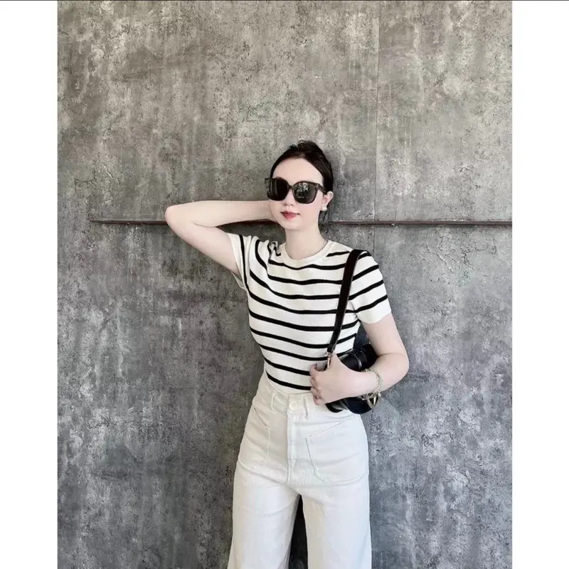 Áo Thun Croptop Tay Ngắn 4 Màu Đủ Size 0