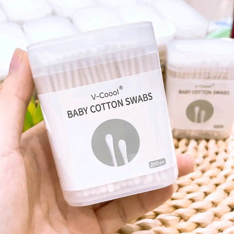 Tăm Bông Cho Bé Và Cả Gia Đình Hộp 200 Que, Làm Từ Bông Tự Nhiên, Không Chất Huỳnh Quang