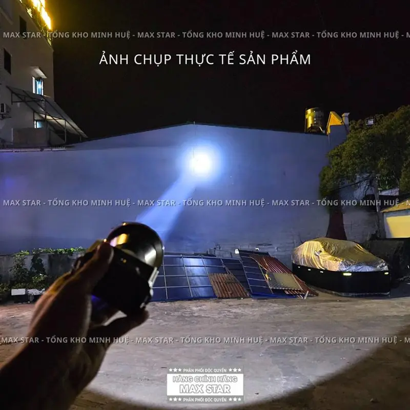 Đèn pin đội đầu siêu sáng chất lượng cao, chống nước, thời gian soi sáng lên tới 60 giờ tối đa cho mỗi lần sạc. Sử dụng chân cáp sạc TYPE-C cao cấp 2