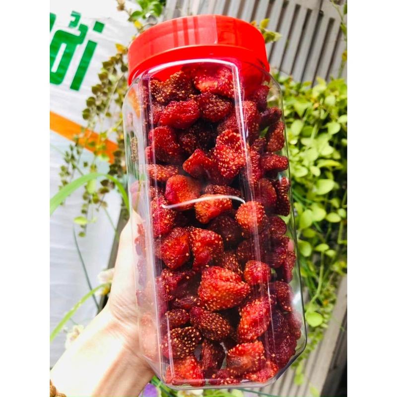500g dâu tây sấy dẻo chua ngọt tự nhiên rất dễ ăn tạo cảm giác bớt nhạt miệng Snack Food Ăn Vặt Rau