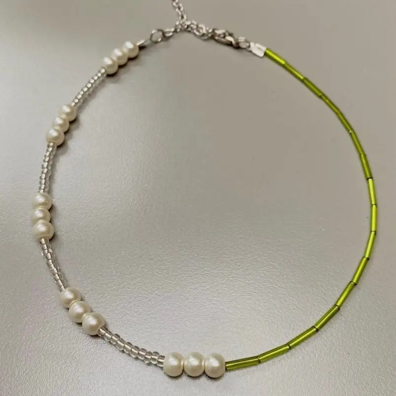 Alia Green Kalung Perempuan