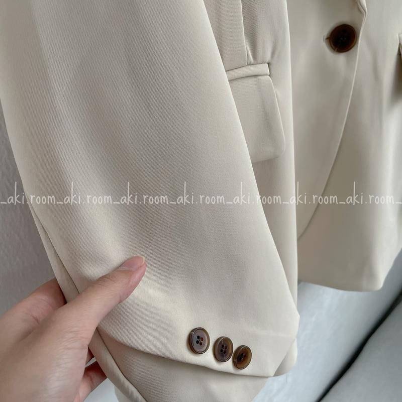Áo blazer hai lớp túi nắp ba cúc chéo tay có đệm vai mỏng 266 4