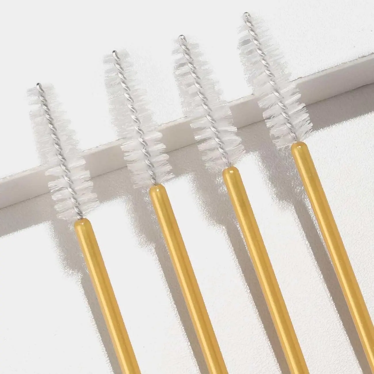50pcs Disposable Eyelash Extension Brush, Eyelash Makeup Brushes, Mascara Stick Extender Tool