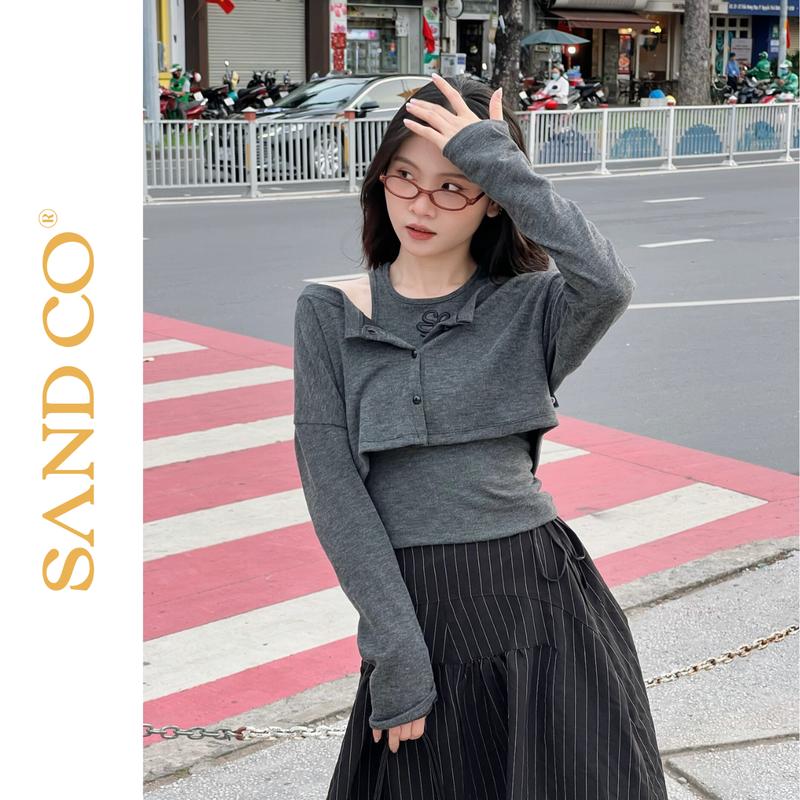 SAND set áo cardigan croptop nữ tay dài có nút kèm áo ba lỗ dáng ôm thêu logo nổi chất len lông thỏ phong cách Hàn Quốc - SAND LILA SET Ver 2 Kem Women