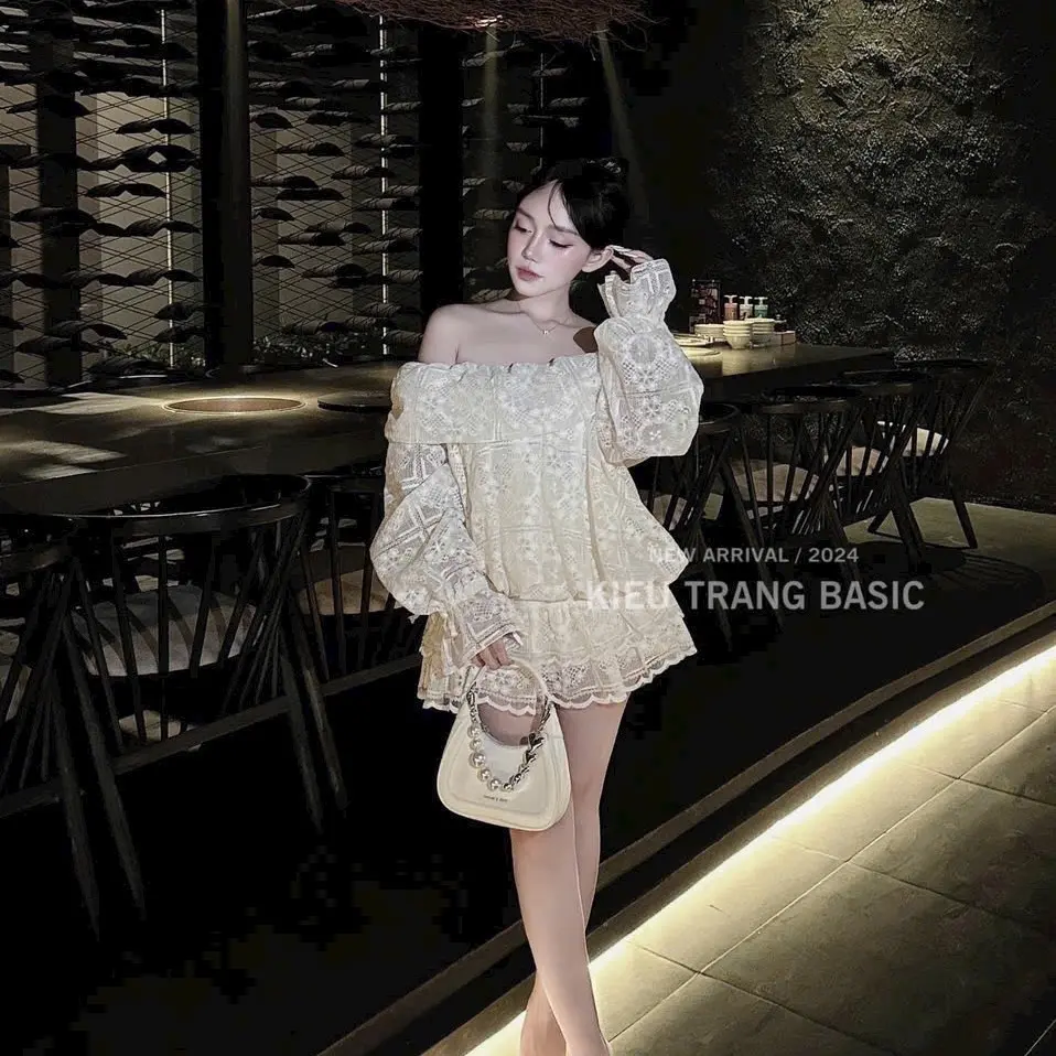 ￼Set Váy Ren Trễ Vai Bèo Xoè Dáng Suông Ngắn Dài Tay Điệu Đà Nữ Tính Diện Tiệc Tùng SInh Nhật Dự Tiệc Nổi Bật Women Dress Sen Voan Voi Kem