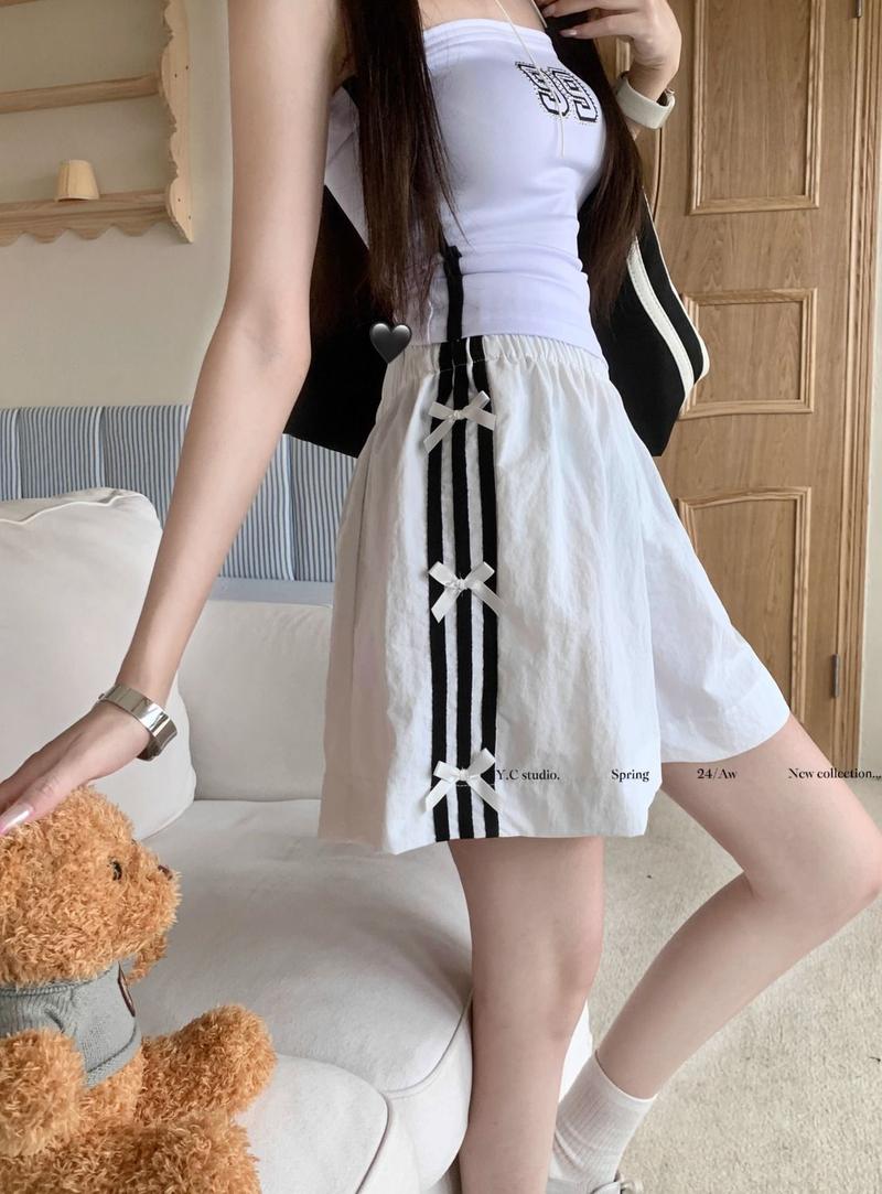 Product Introduction of Ice Silk Quick-Drying Wide-Leg Pants Women's Summer Thin Loose plus Size Casual Fitness Yoga Hot Pants Sports Pants 6