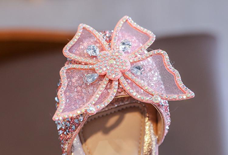 Product Introduction of 2025 Spring and Summer New Korean Style Rhinestone Soft-Soled Girls Sandals Princess Shoes Children's Shoes Girls Dance Shoes 16