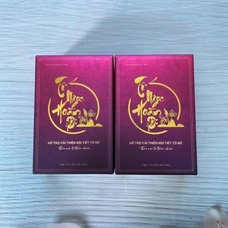 Combo 2 hộp Tố Ngọc hoàn plus + ( kèm quà tri ân ) Sản phẩm của dova group .Sản phẩm dùng để uống dành cho phụ nữ .Hộp màu tím bên trong có một lọ bao gồm 60 viên .