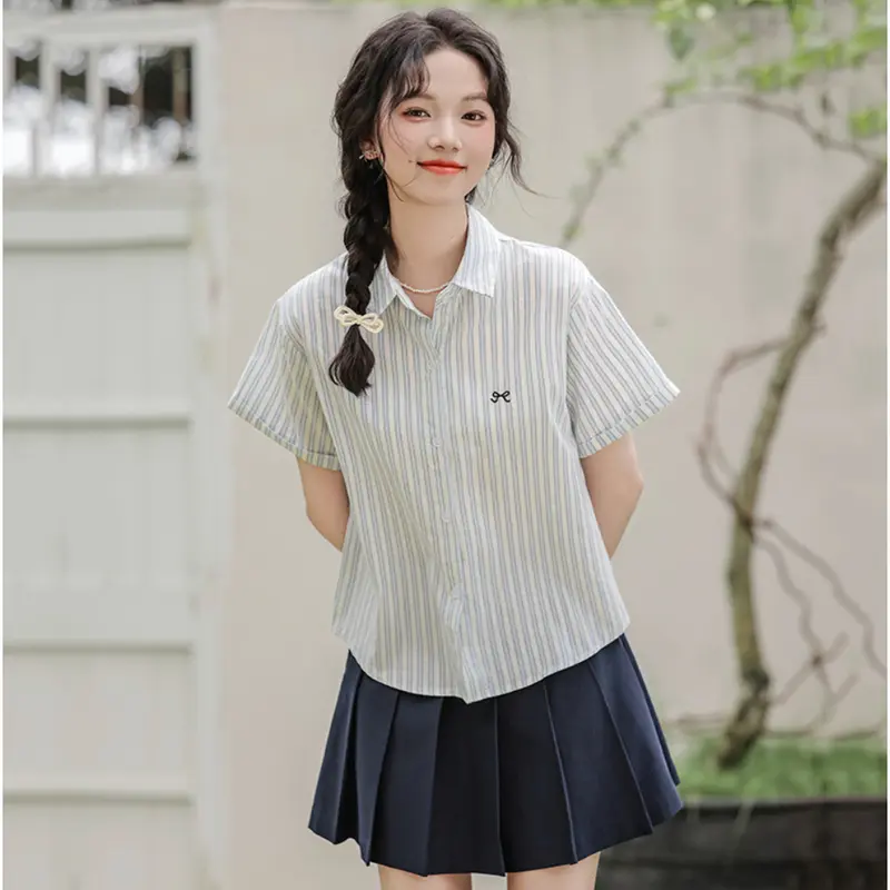 áo sơ mi kẻ sọc nữ cộc tay thêu nơ thanhuyen clothing , áo sơ mi nữ cộc tay thêu nơ kiểu dáng hàn quốc (A142) 3