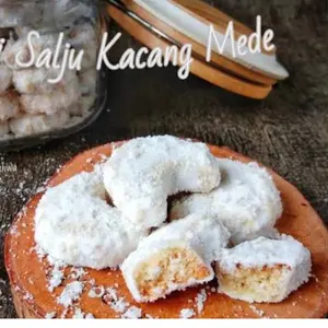 Putri Salju Kacang Mede Toples Tabung 600ml