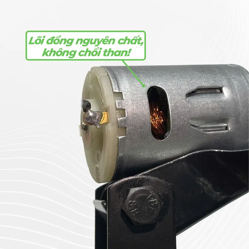 Quạt Tích Điện KADOMA 2 Cấp Độ Gió Kèm Pin 20 Cell Dùng Liên Tục 13H, Quạt Pin Makita Chân Pin Phổ Thông Để Bàn Gió Siêu Mát Tặng Sạc  tích  điện  cỡ   động quạt  sạc  tích  điện  hằng  du  mục 5