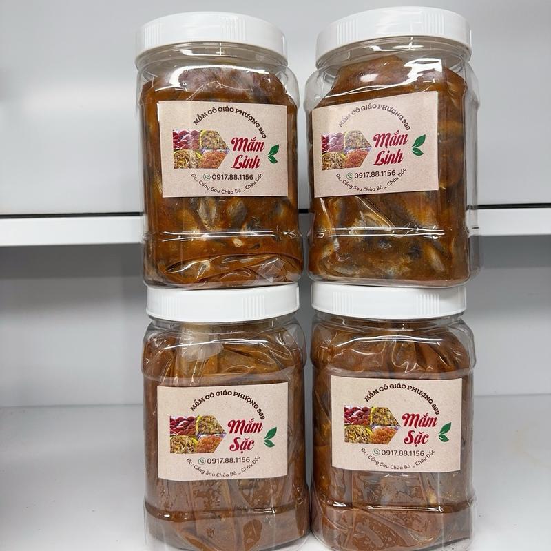 COMBO 4KG Mắm ....2kg mắm linh và 2kg mắm sặc dùng để nấu lẩu mắm. kho mắm hoặc ăn sống. Food Gia Vị