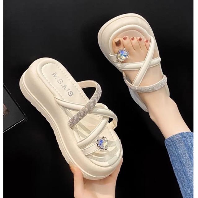 Dép sỏ ngón nữ đế bánh mì 5p đính đá hình trái tim DéP Shoes Nhung GiàY Jean