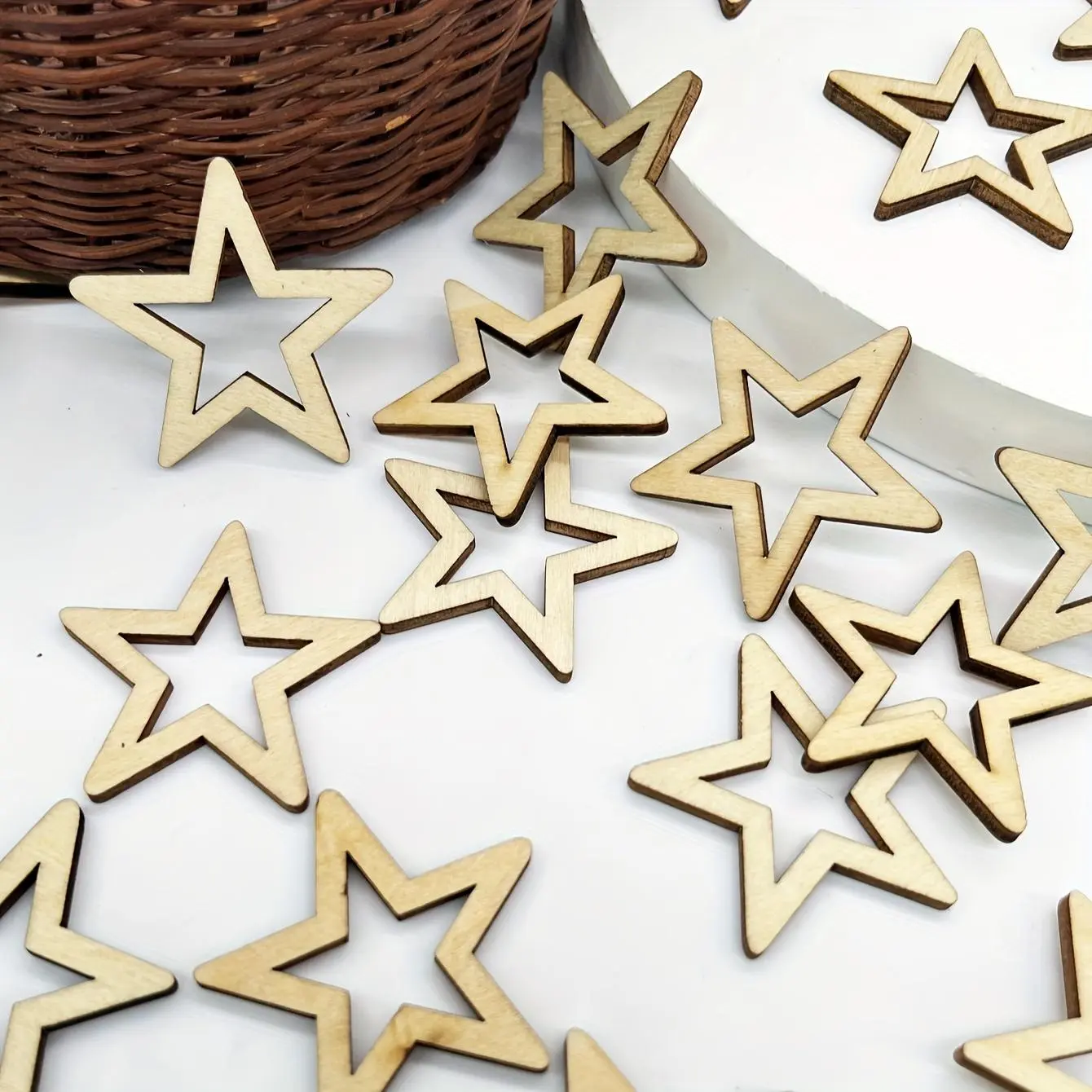 Unfinished Wooden Star, 20pcs/pack Hollow out Star, DIY Decoration for Party, Wedding, Wall Decor