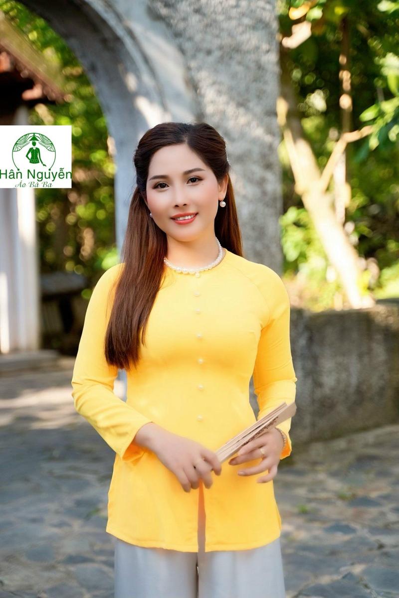 Product Introduction of Xưởng May Hân Nguyễn - B.A25 - Bộ Áo Bà Ba Lụa Trơn Tầm Ý Dây Kéo Cổ Tròn Tay Dài Nữ Top Women Shirt Sơ Mi 14