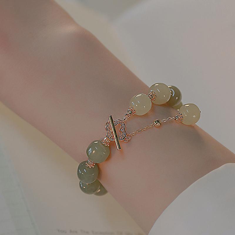 Product Introduction of Fashionable Exquisite Green Imitation Jade Beaded Bracelet For Women Elegant Sweet Wrist Chain Court Style Banquet Daily Jewelry 13