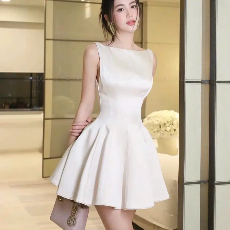 Váy tacta hai màu khoét lưng mềm dày dặn chuẩn form 0