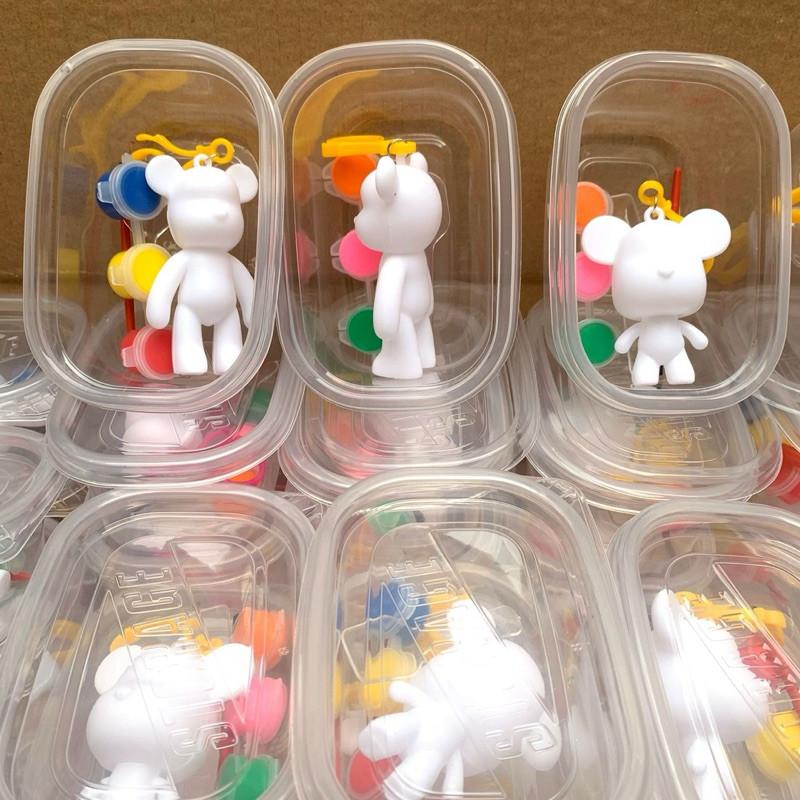 พร้อมส่ง ชุดระบายสีพวงกุญแจรูปหมี DIY พลาสติก พร้อมสีและพู่กัน (Painting Doll) โมเดลตุ๊กตาหมีกราฟฟิติ ระบายสี 0