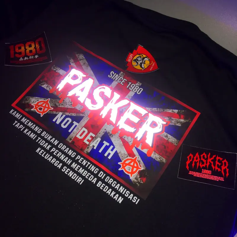 Kaos Kera Sakti PASKER FLAG Liar Menyala Saat Terkena Cahaya 2