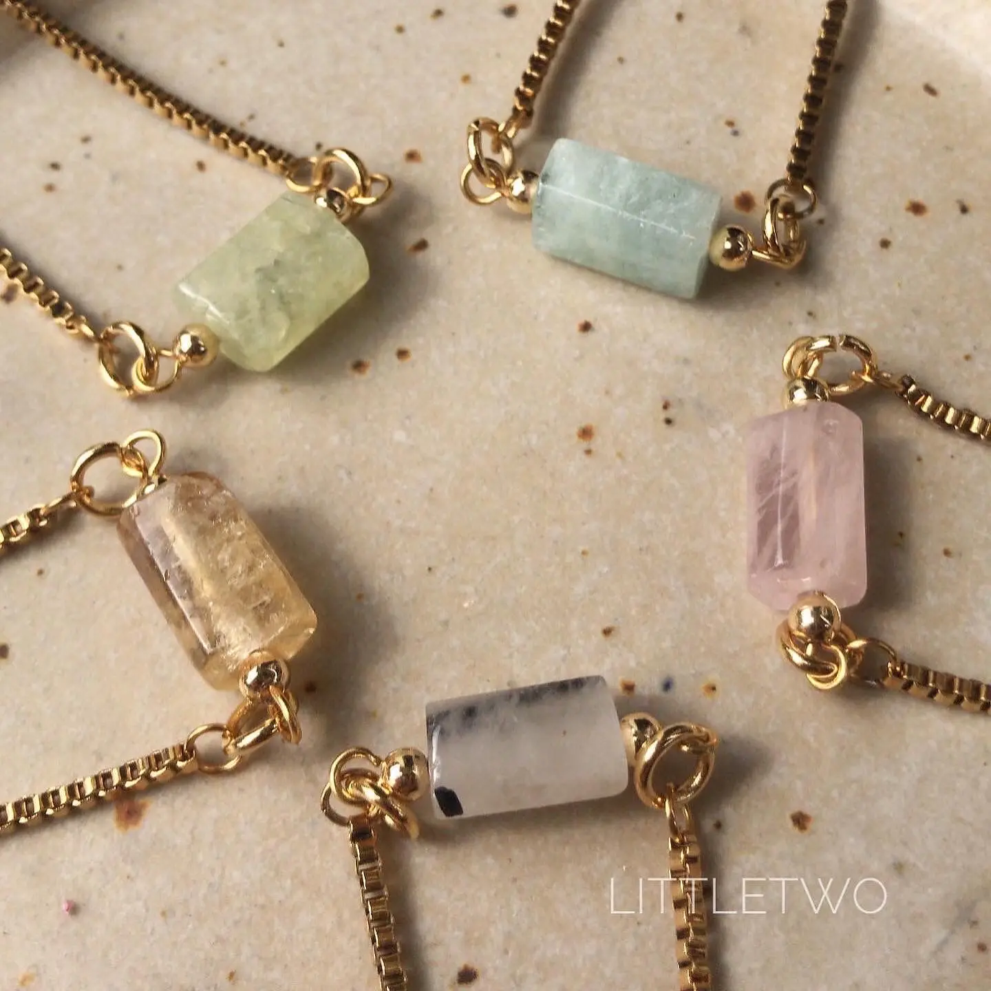 LITTLETWO THEA Series - Gelang Batu