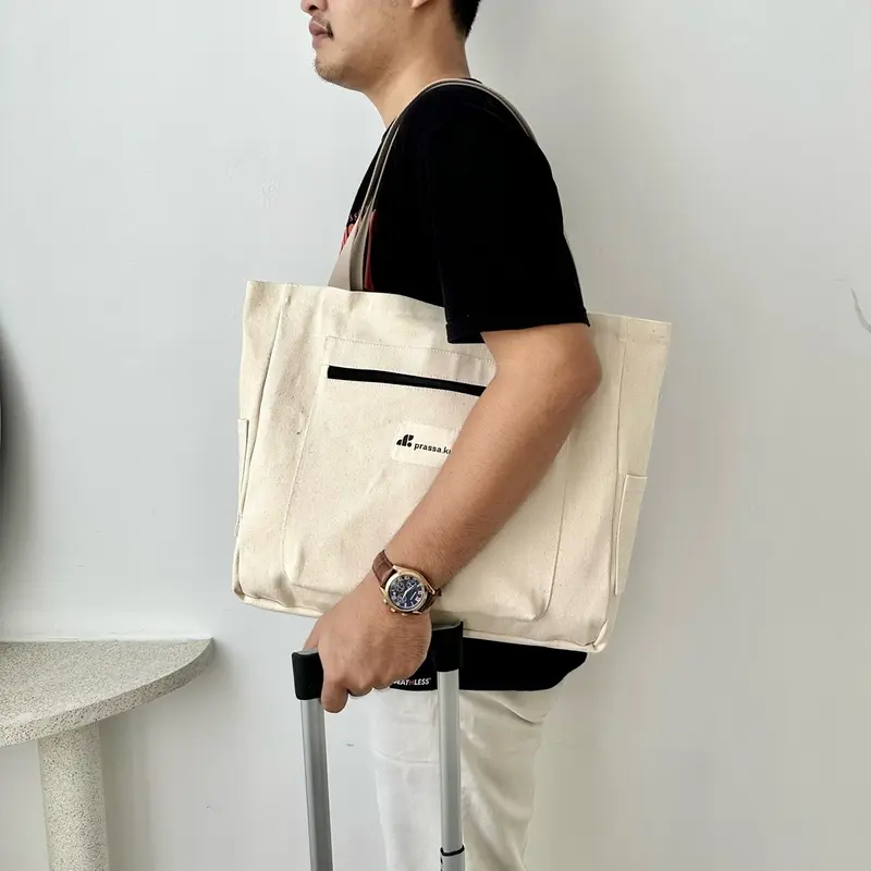 Prassa.ku | Gezi Bag - Zipper | Oversized Totebag Pria Wanita | Tas Tambahan Koper Travel Bahan Canvas Banyak Kantong 4