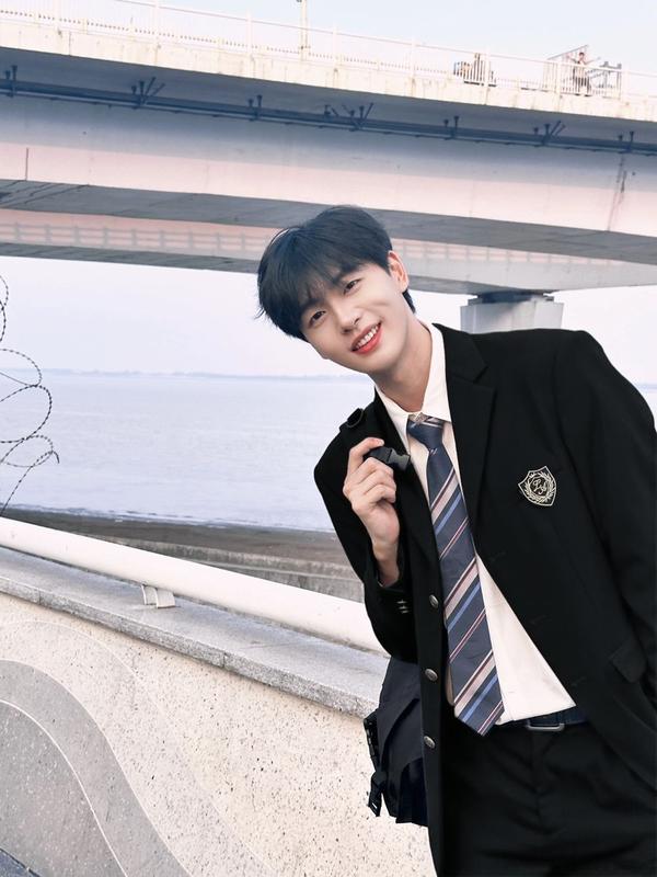 Product Introduction of DK Uniform Suit Suit Men's College Style Small Suit Jacket Japanese-Style Retro JK Student Graduation Business Attire a Complete Set of Clothing Japanese School Uniform 9