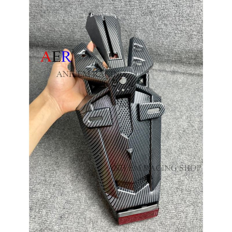 Dè sau CACBON Exciter 150 MX King Malay gắn như ZIN có mắt mèo phản quang