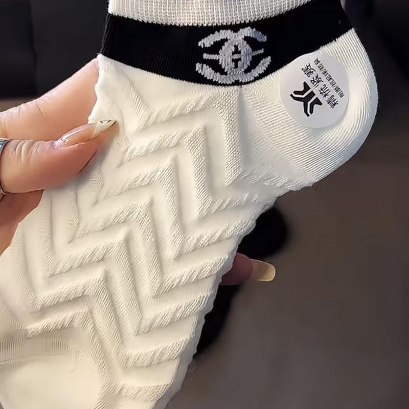 Product Introduction of Women's Socks Spring Summer Thin Solid Color Lace Boat Socks Low Cut Short Tube Girls Socks Ins Pure Cotton Breathable Trendy 10