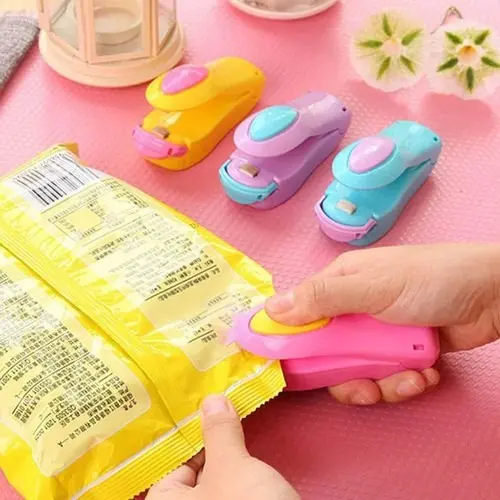 Hand Sealer Mini Pengemas Makanan Warna RANDOM Perekat Plastik Elektrik Merekatkan Mengemas Kemasan Jajanan Sealed Menutup Rapat Plastik Makanan Pengganti Cara Pengemasan Lapisan Magnet Baterai Tipe AA Malang Murah Termurah Kualitas Terbaik