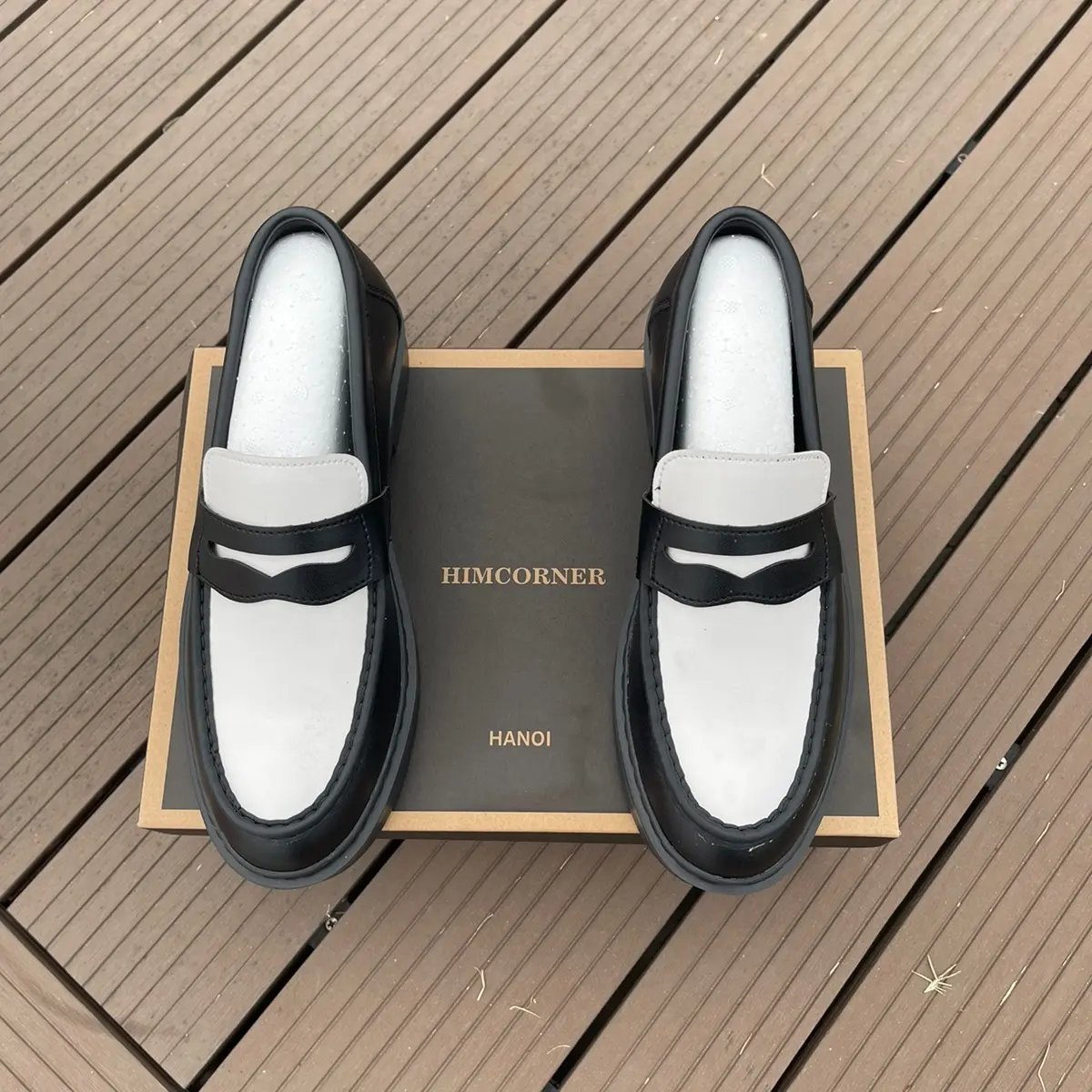 Giày Loafer Đen Trắng đế cao su tăng cao 4cm