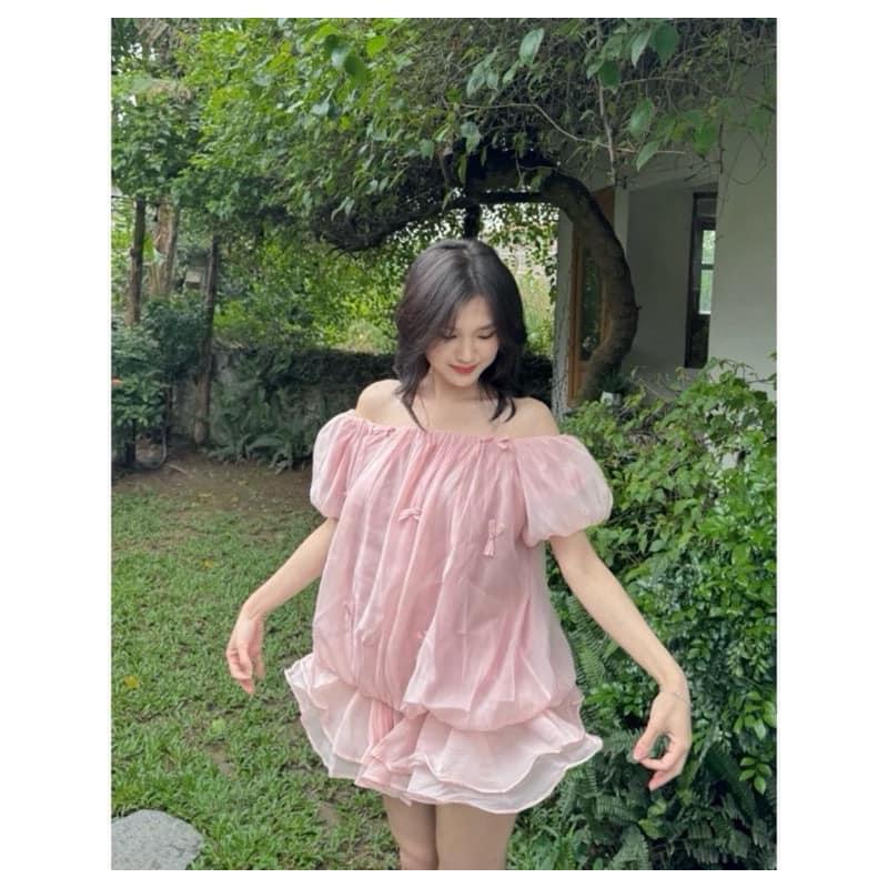 Set váy trễ vai tiểu thư kèm quần trong phối nơ dễ thương đi biển hè 2024