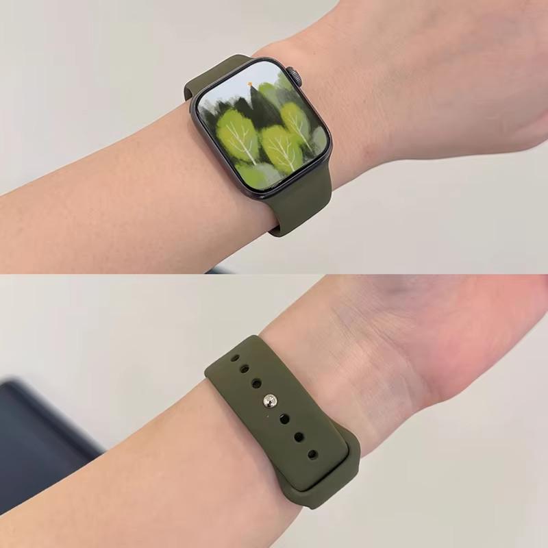 Tali Jam Tangan Sport Silicone Strap for Apple Watch Strap SE Ultra 3 2 Series 11 10 9 8 7 6 5 4 3 IWatch 49mm 46 45 44 42 41 40 38mm Soft Replacement Rubber Band Accessories for Smartwatch I8 S10 S8 S9 Pro Max T900 T800 Ultra 8 MAX 9 PRO S20 T500 Tali Jam Tangan Sport Silicone Strap for Apple Watch Strap SE Ultra 3 2 Series 11 10 9 8 7 6 5 4 3 IWatch 49mm 46 45 44 42 41 40 38mm Soft Replacement Rubber Band Accessories for Smartwatch I8 S10 S8 S9 Pro Max T900 T800 Ultra 8 MAX 9 PRO S20 T500