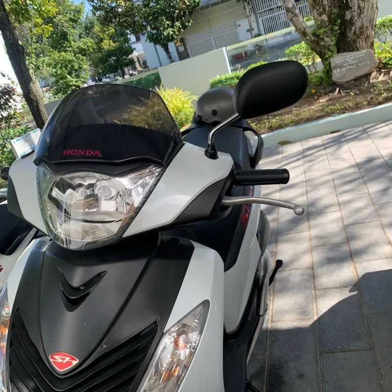 Kính Spark Ngắn Xi Yamaha Thailand Chính Hãng 8