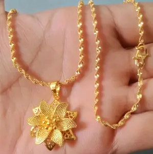 kalung titanium motif melintir liontin bunga mawar anti luntur dan karat