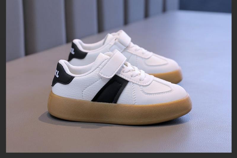 Product Introduction of Children's Shoes Children's Sneaker 2024 New Girls' Sneakers Boys' Moral Training Shoes Middle and Big Children Students Soft Bottom Skateboard Shoes 13