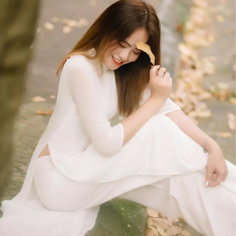 [TAY LỠ]- Áo Dài Trắng Học Sinh Đi Học Truyền Thống May Sẵn Lụa Mỹ Đẹp Cổ Vuông Cho Nữ Sinh 2