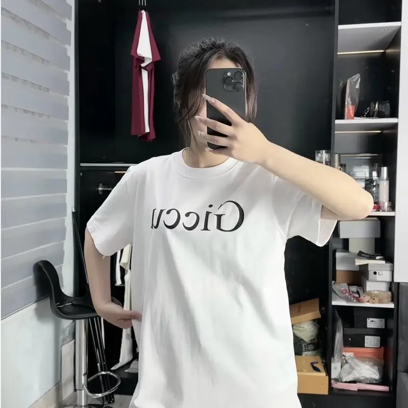 Áo Phông GC chữ To Nhận hàng về bản chuẩn , hàng đẹp full tag sườn tag cổ , hàng có Sz