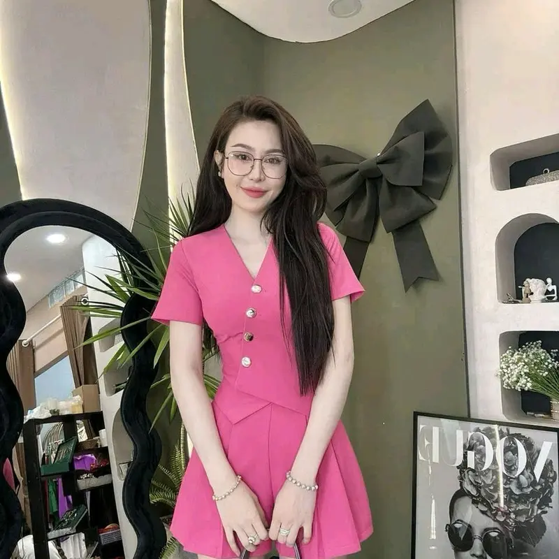 Sét Áo Ghile Quần Short Xếp Li Có Túi 2 Bên Dây Kéo Bên Hông freesize Nữ Top 1
