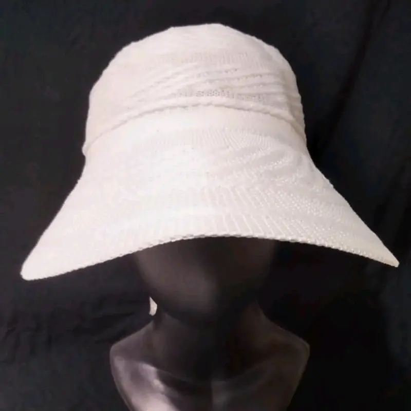 Topi Rajut putih cady golf style untuk haji dan umroh 3
