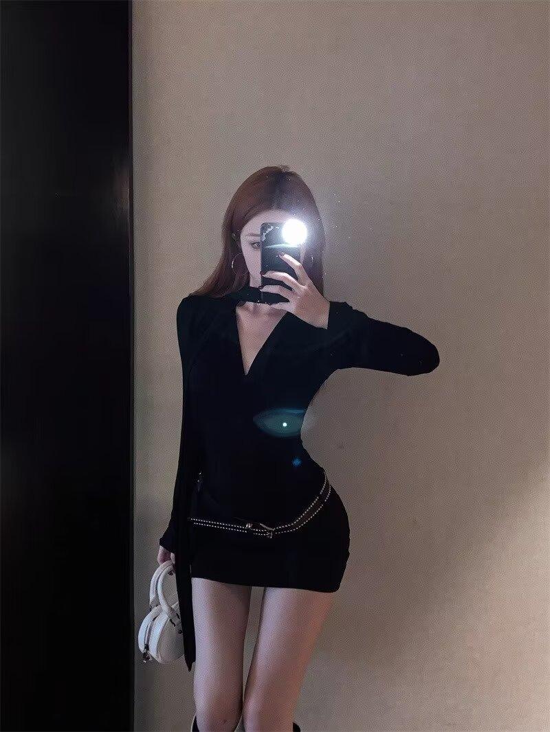 Product Introduction of New Women's Fashion Sister American Style Spaghetti Strap Long Sleeve Dress for Women Autumn New Waist-Cinching Elegant Sexy Bodycon Short Dress 15