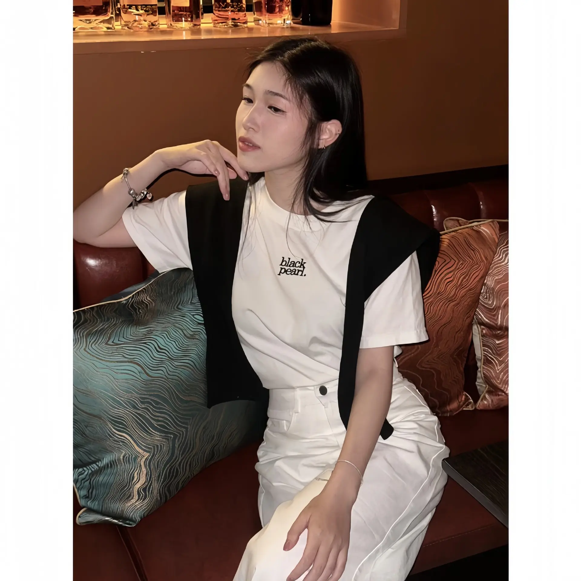 Áo Thun Ngắn Tay Thêu Chữ, Dành Cho Nữ, Dáng Ôm, Cổ Tròn, Hàng Mới Về Mùa Hè 2025, Quần Áo Hàng Đầu Cho Nữ, Thời Trang Nữ | BigBuy360 - bigbuy360.vn