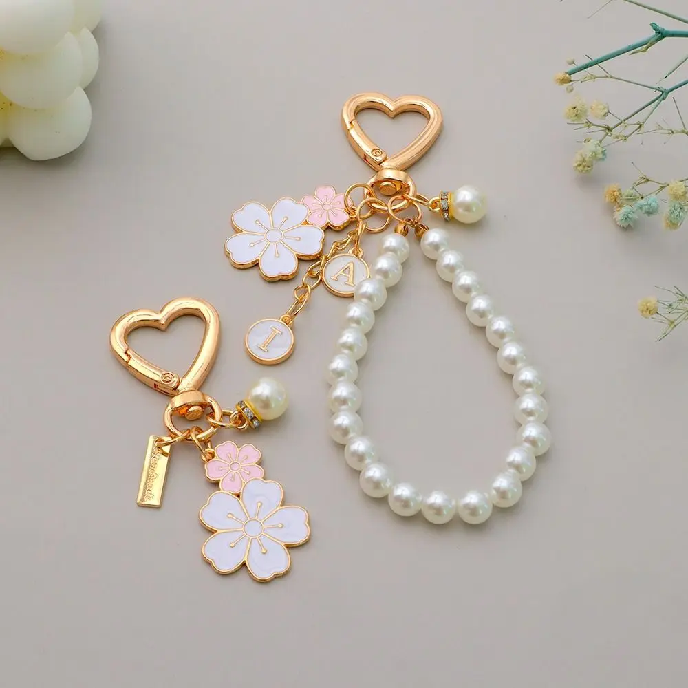 viiip Trendy Letter Pendant Cherry Blossoms Keychain Luxury Fashion Car Key Ring Beaded Chain Bag Accessories