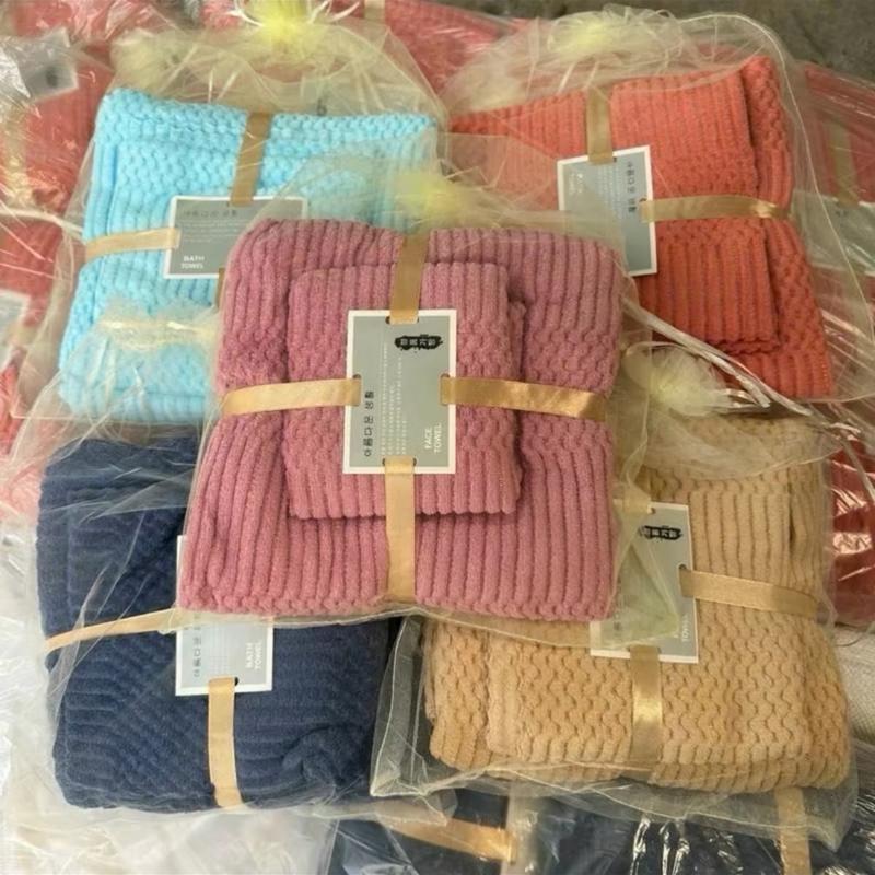Sét 2 khăn tắm lông cừu xuất hàn hàn cỡ lớn siêu mềm mịn thấm hút nước mềm êm loại 1 hơn 3 lạng ạ nhà tắm Có thể tái sử dụng Mềm Chất thấm hút Phòng tắm Khăn lau mặt 1
