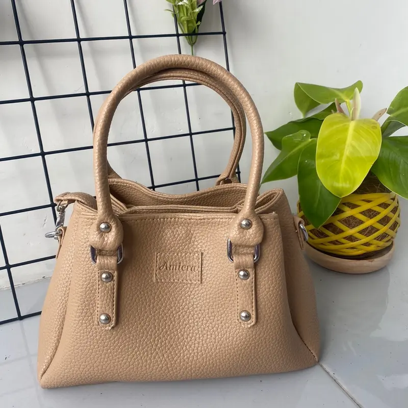 (3 Ruang) Amiera Bag Sweet Melly Tas Slempang Wanita Medium 1