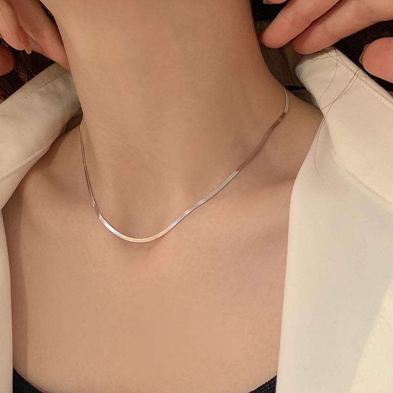 Product Introduction of Dây chuyền lụa dẹp bóng chất liệu bạc Italy s925 sang trọng unisex cho nam nữ - vòng cổ thanh lịch 9