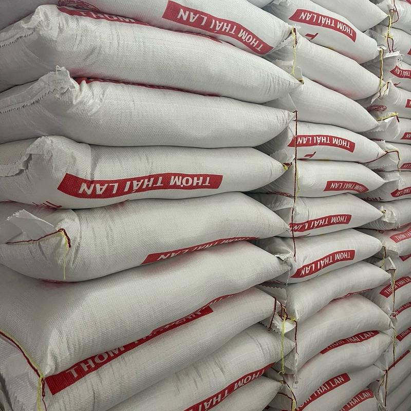 Gạo thơm Thái Lan dẻo 25kg - Hạt gạo to trắng, mùi thơm nhẹ đặc trưng, cơm dẻo mềm và thơm ngon - Food 3
